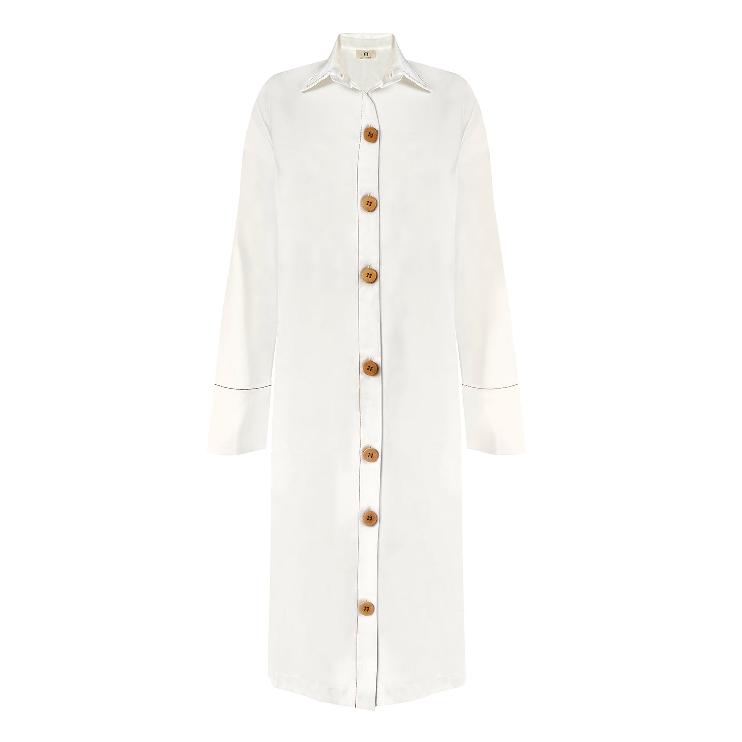 Imagen de vestido camisero blanco de algodón orgánico sobre modelo invisible realizado por Organique.