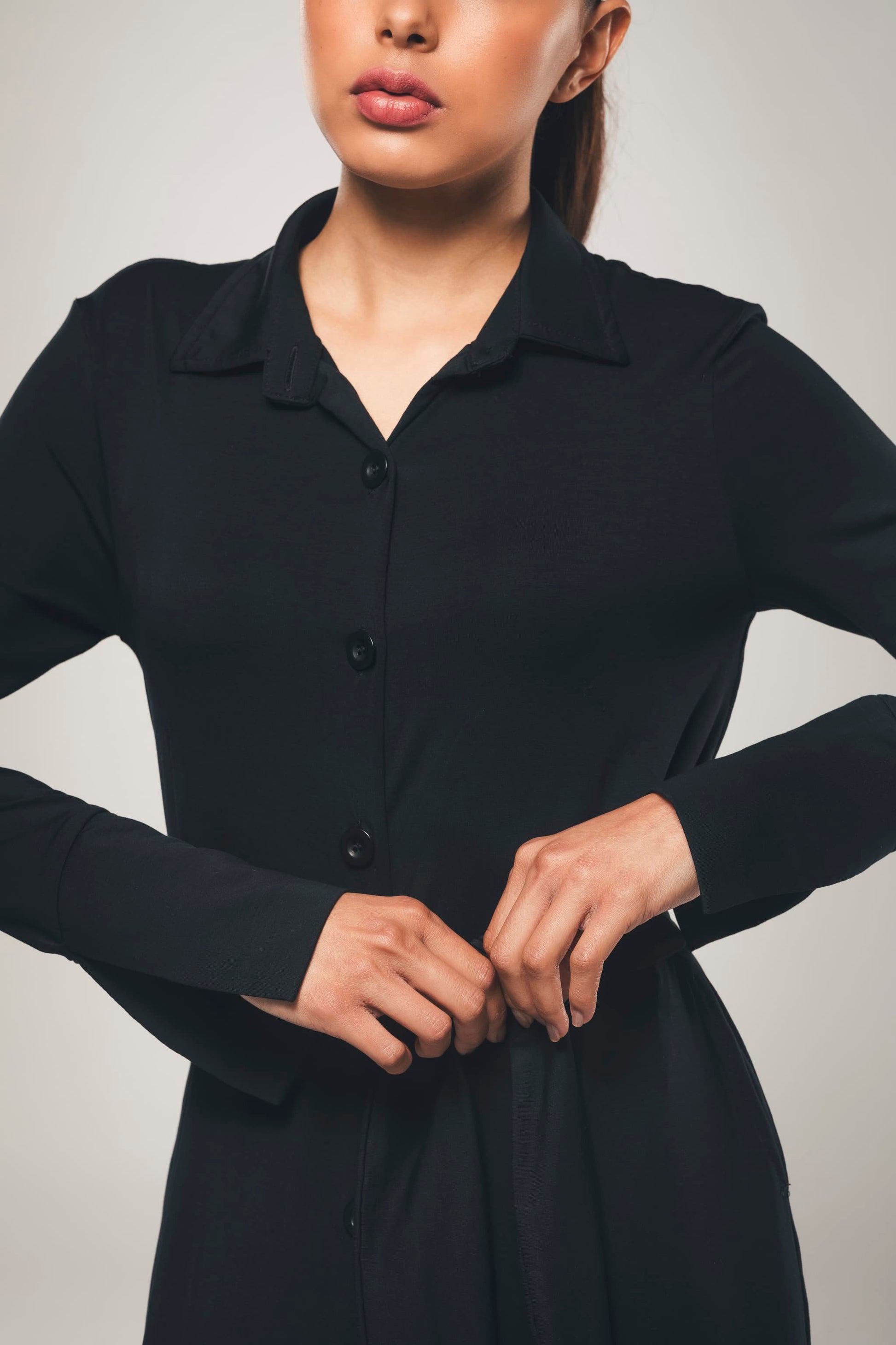 Maxi Shirt Dress in Black - L (1012) Maxi Shirt Dress in Black - L (1012)